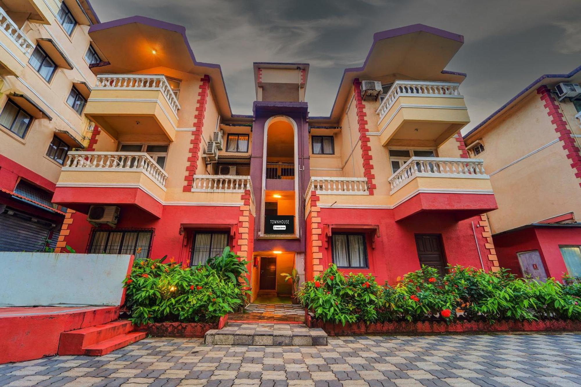 Super Townhouse Calangute - Baga Circle Formerly Park Avenue Екстер'єр фото
