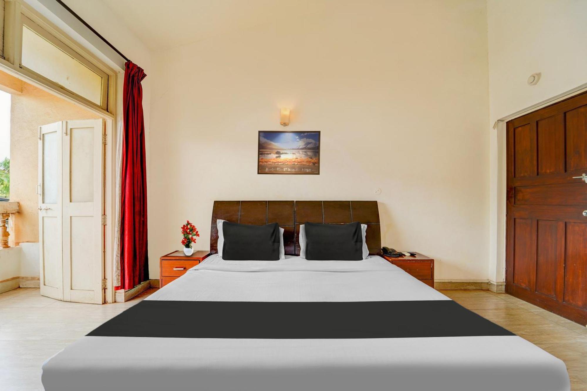 Super Townhouse Calangute - Baga Circle Formerly Park Avenue Екстер'єр фото