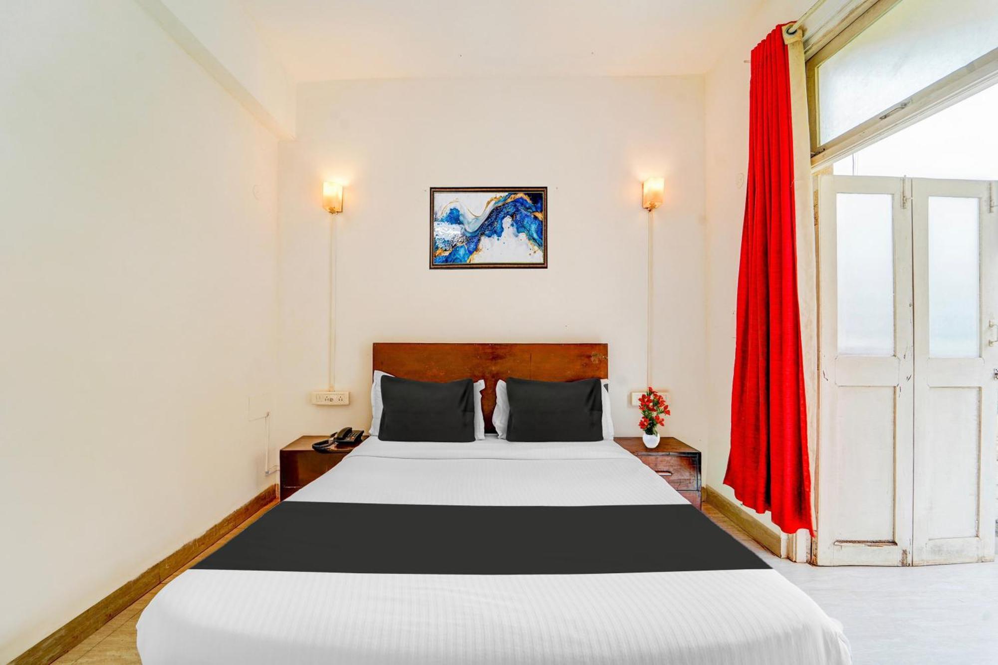 Super Townhouse Calangute - Baga Circle Formerly Park Avenue Екстер'єр фото