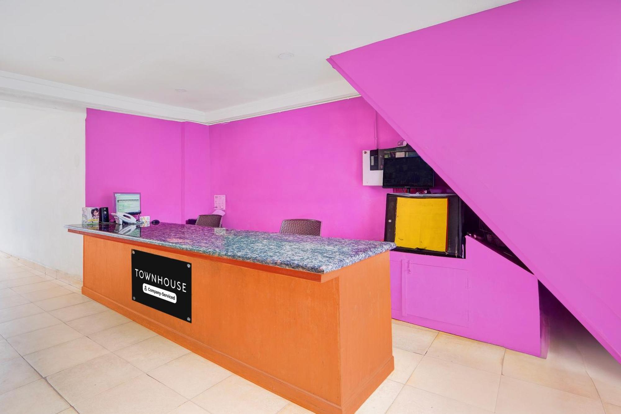Super Townhouse Calangute - Baga Circle Formerly Park Avenue Екстер'єр фото