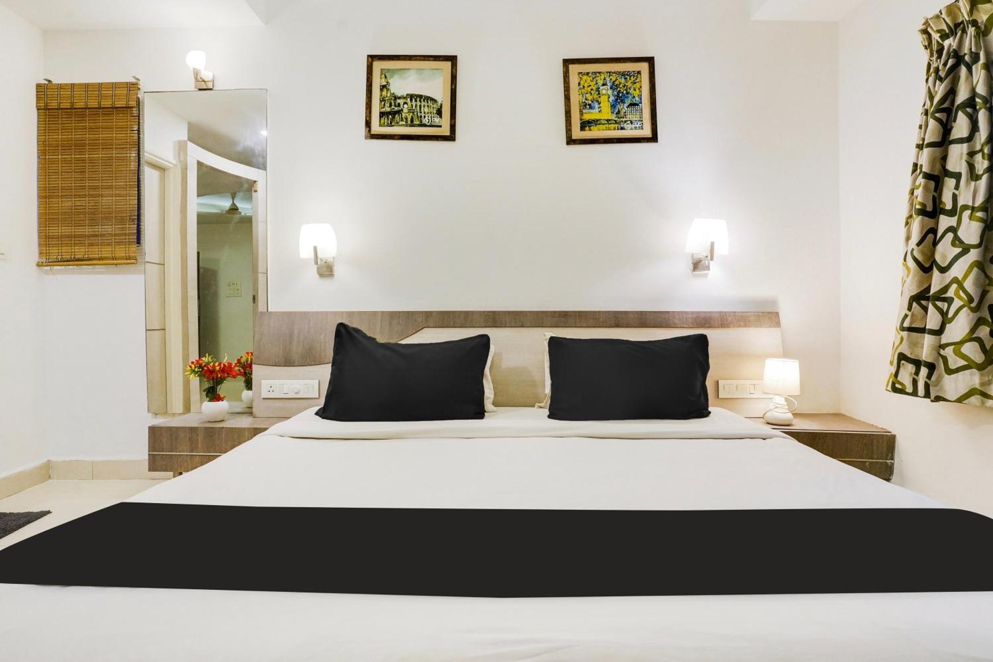 Super Townhouse Calangute - Baga Circle Formerly Park Avenue Екстер'єр фото