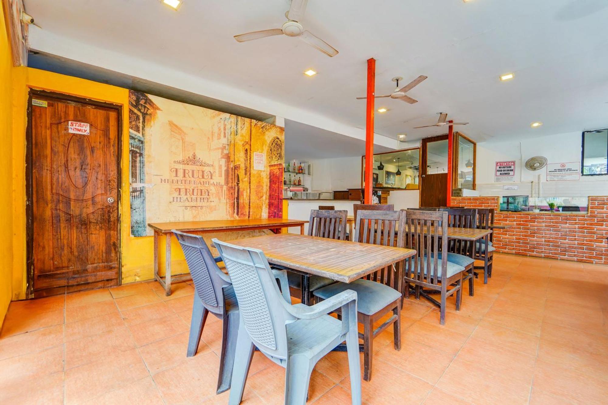 Super Townhouse Calangute - Baga Circle Formerly Park Avenue Екстер'єр фото